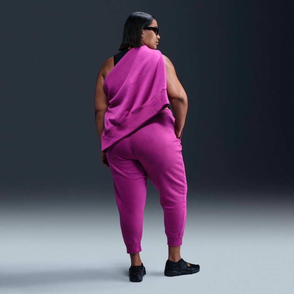 NWT Nike XXL Sportswear Club Fleece Women's Mid-Rise Joggers - Hot Fushsia - Picture 2 of 8